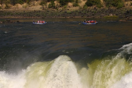 Paddling across the top of Lower Moemba - a certain PORTAGE!