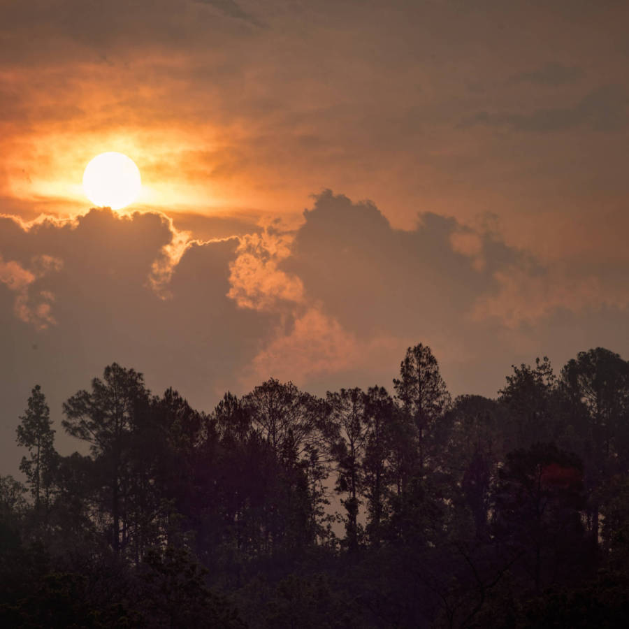Image of sunset in Nepal