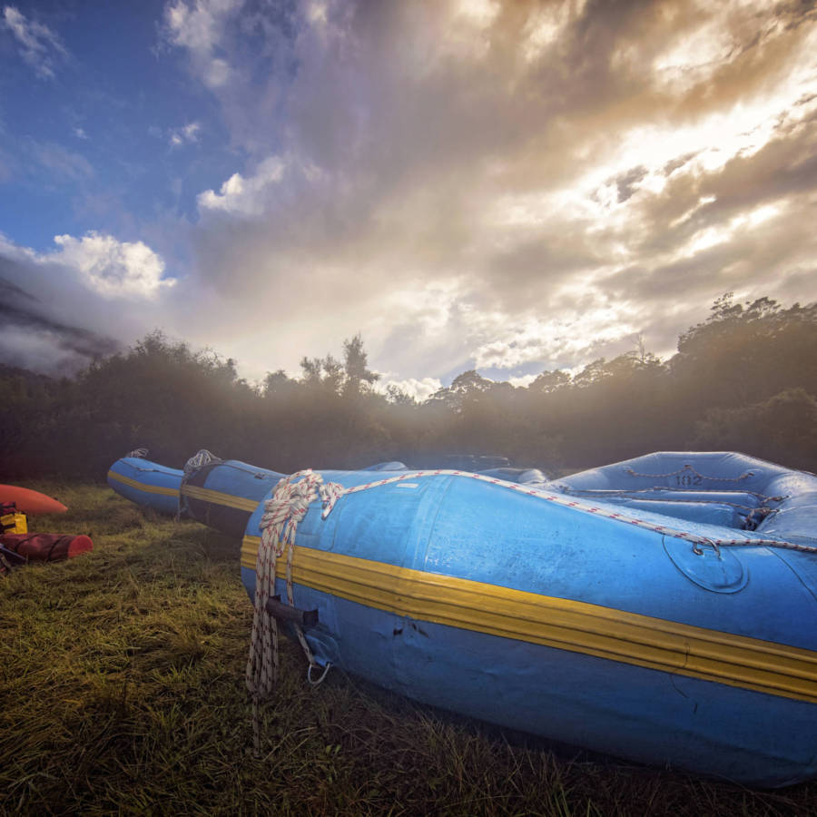 Image of raft on Landsborough River