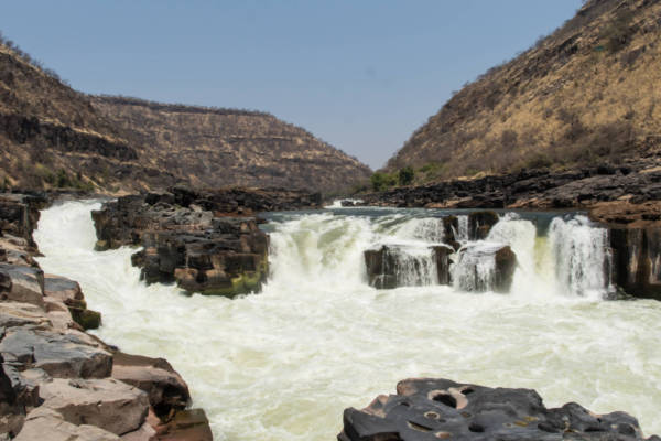 The damsite (Chabango Falls) 54 km from Victoria Falls